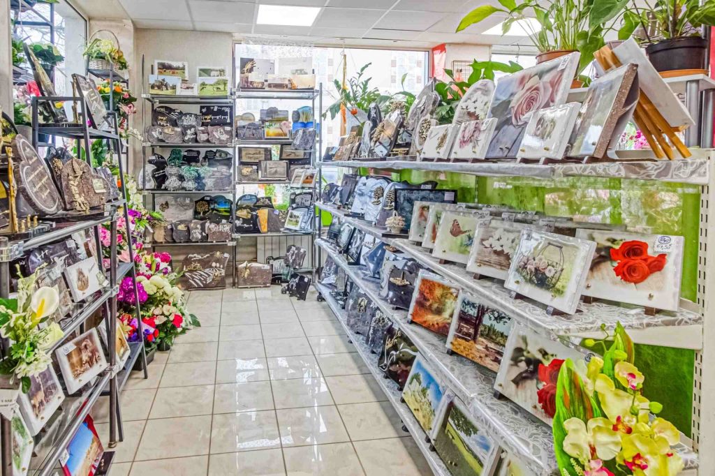 differentes plaques funeraires